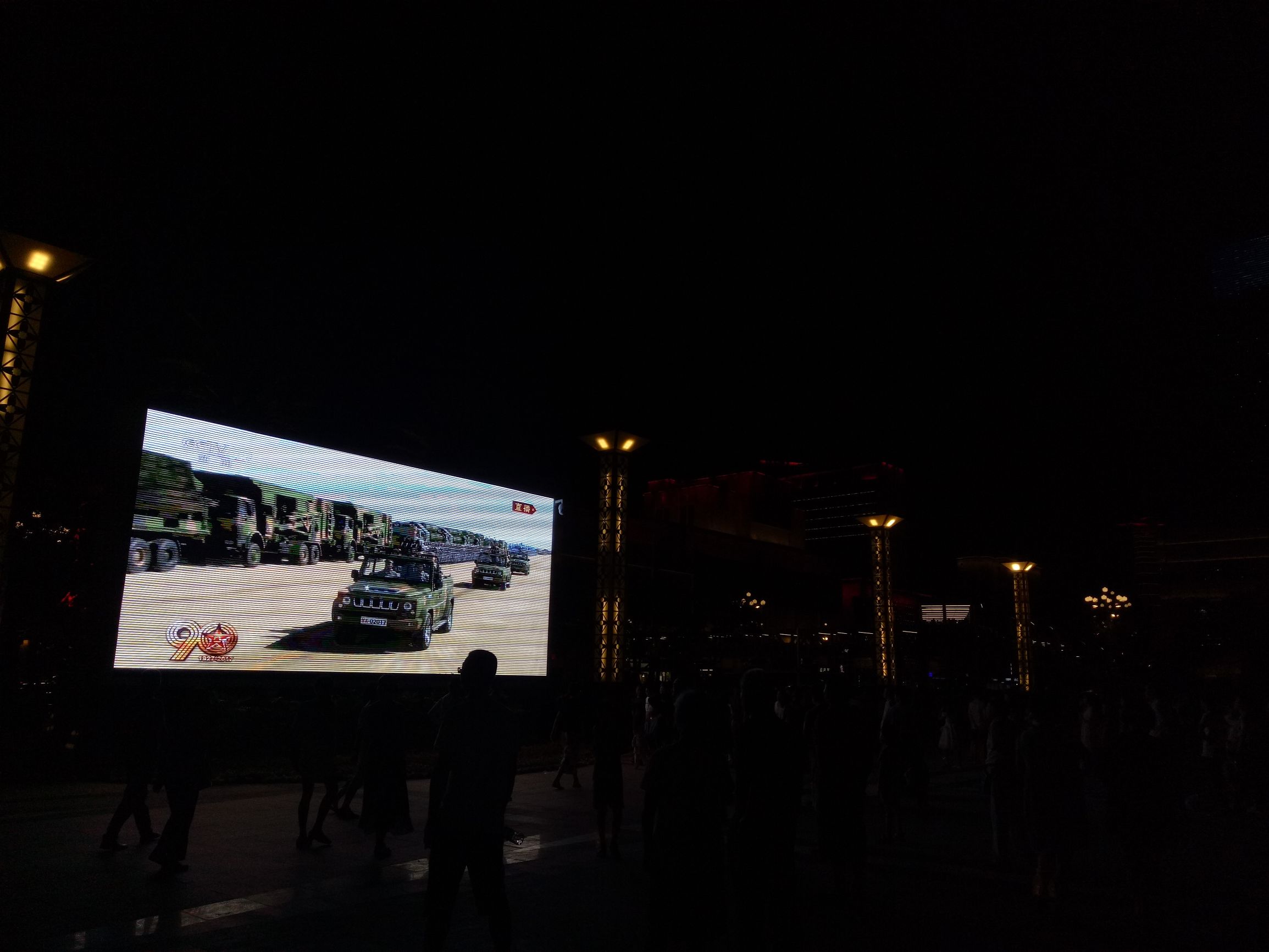 南昌八一广场改造花了多少钱,南昌市八一广场改造工程