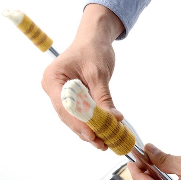 不要说我孤独，我还有猫