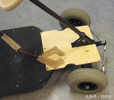 手工打造双人电动四轮小车,手工自制电动四轮车全过程