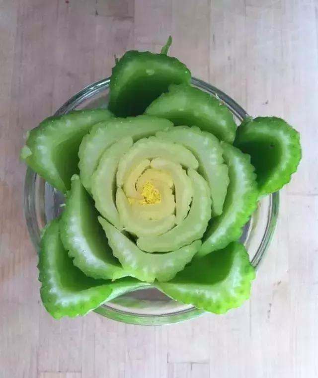 水养绿萝怎么用啤酒养,绿萝水养能用生根粉吗