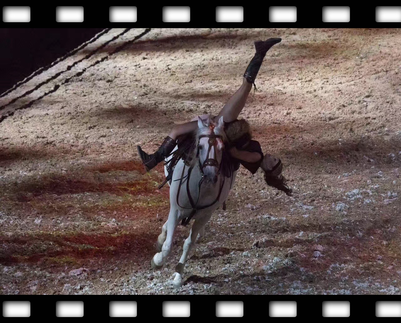 鸟巢见，魔幻巨制现场版电影，马秀特洛伊，堪比战狼2