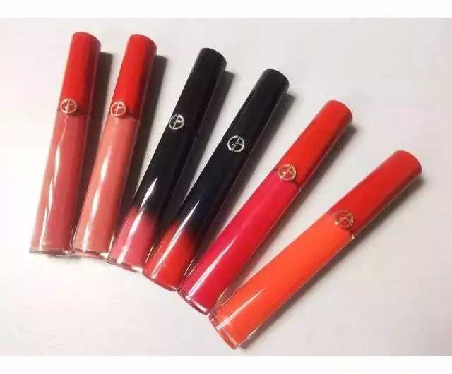 这些豆沙色口红,怎么涂都显白!