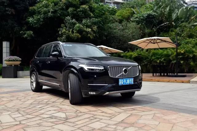 沃尔沃xc902022款试驾视频,沃尔沃xc90t8混动版2022款