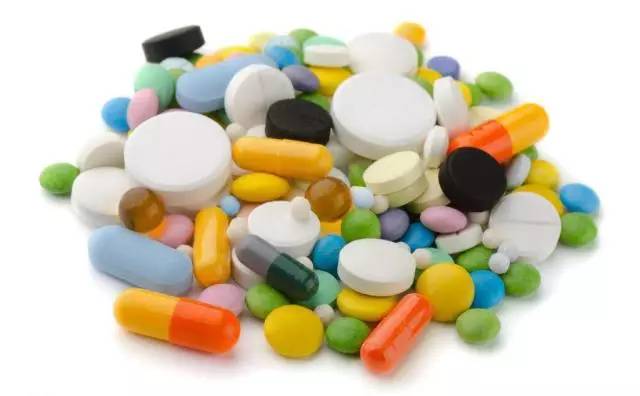 《食物嘌呤排行榜》，教你对付“痛风”这个大魔鬼