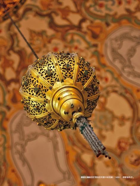 八月生辰石是什么宝石,八月生辰石橄榄石的寓意和象征