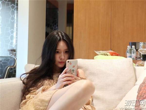 斗鱼新晋吸金女王阿冷,斗鱼唱歌女主播排名阿冷