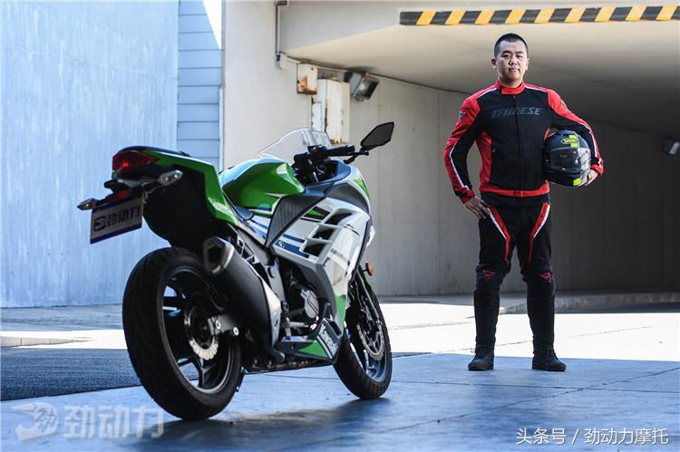 川崎650ninja车主唯美视频,川崎车主怎么看ninja400