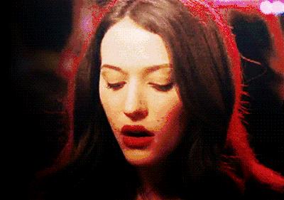 手拎高级感迷你小包包,高级感超迷你小包包