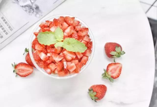 网红简约ins水果杯,ud新产品