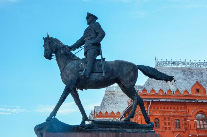 感受战斗民族的霸气,感受战斗民族的热情