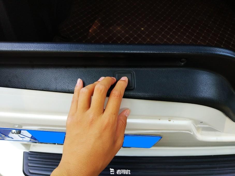 不到三十万就能买路虎,30万买路虎发现四