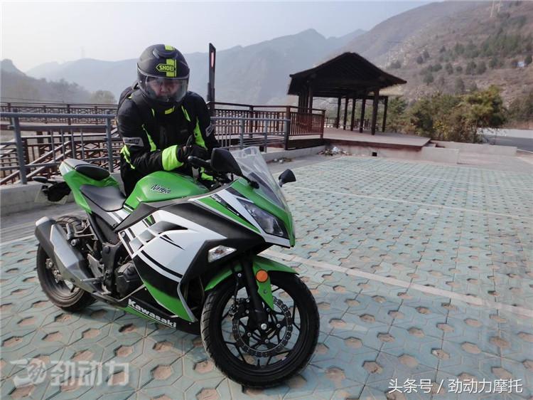 川崎650ninja车主唯美视频,川崎车主怎么看ninja400