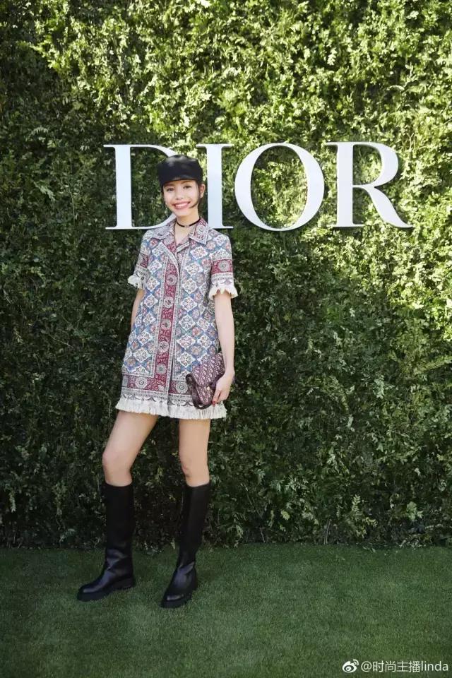 大嘴短发被讽“怪物”,如今逆袭时尚圈第一宠儿