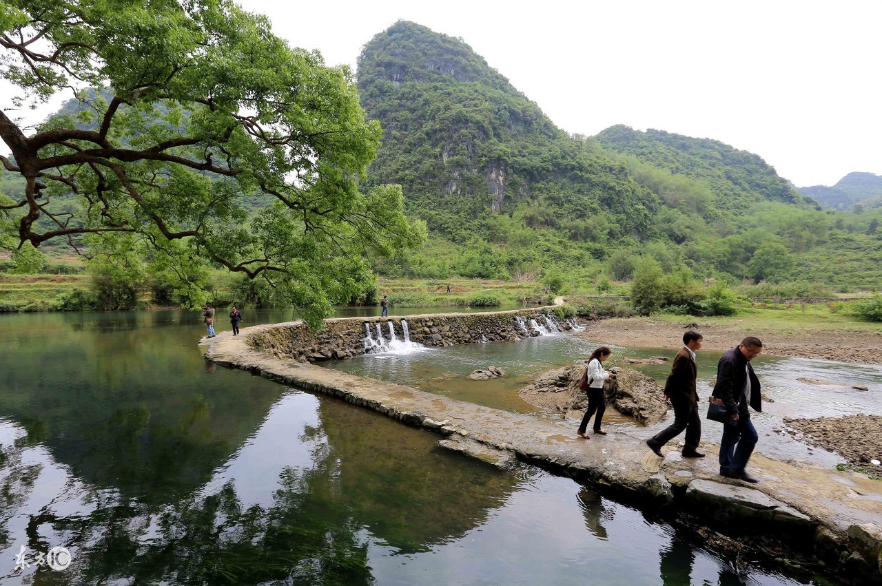 贵州省十大最穷的县,贵州省的哪个县最小