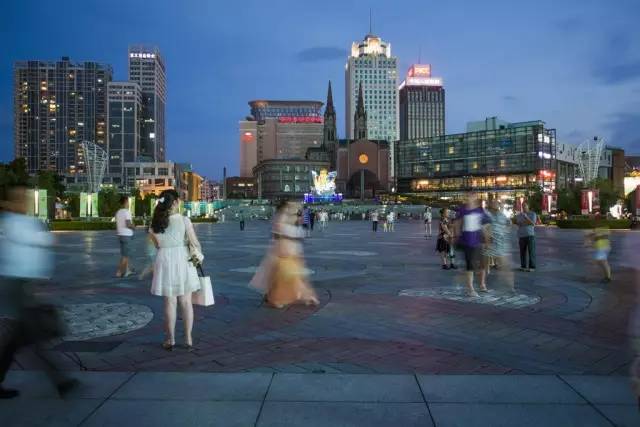 宁波天一广场有标志性的建筑吗,宁波最繁华的天一广场