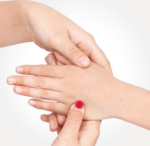 孩子尿频推拿什么穴位,宝宝尿频按极中穴位多久见效