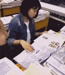 开会领导突然发火怼你,开会的时候员工发脾气