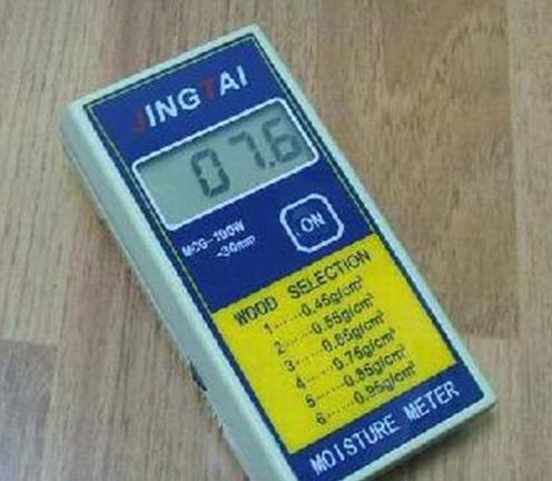 地板为什么会翘起来,地板为啥会翘边