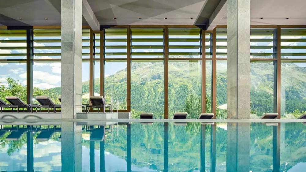 鐟炲+璐靛闈㈤儴spa,榛戠环甯pa鐟炲+