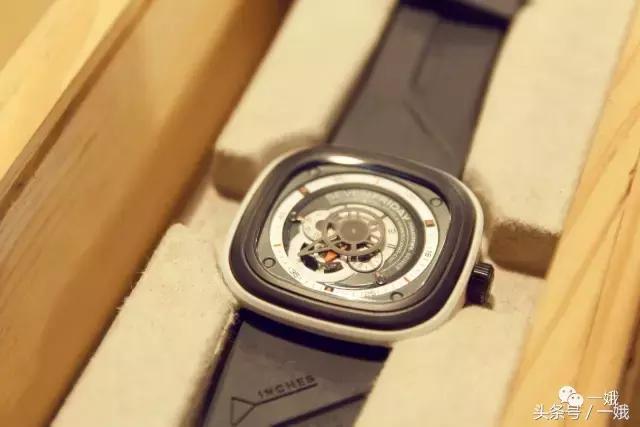 来只打算买潮服，结果种草了这些小玩意