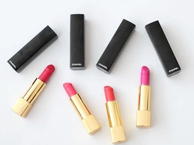 丝绒雾面哑光口红什么区别,滋润哑光丝绒口红区别