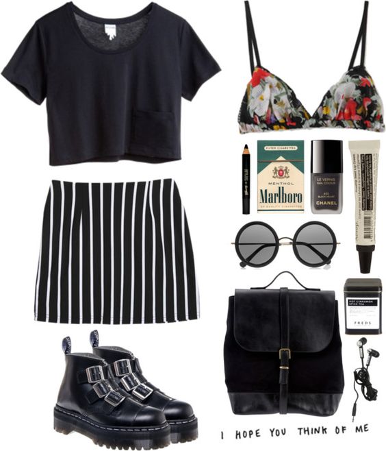 又成熟又可爱穿搭,既乖巧又可爱的衣服推荐