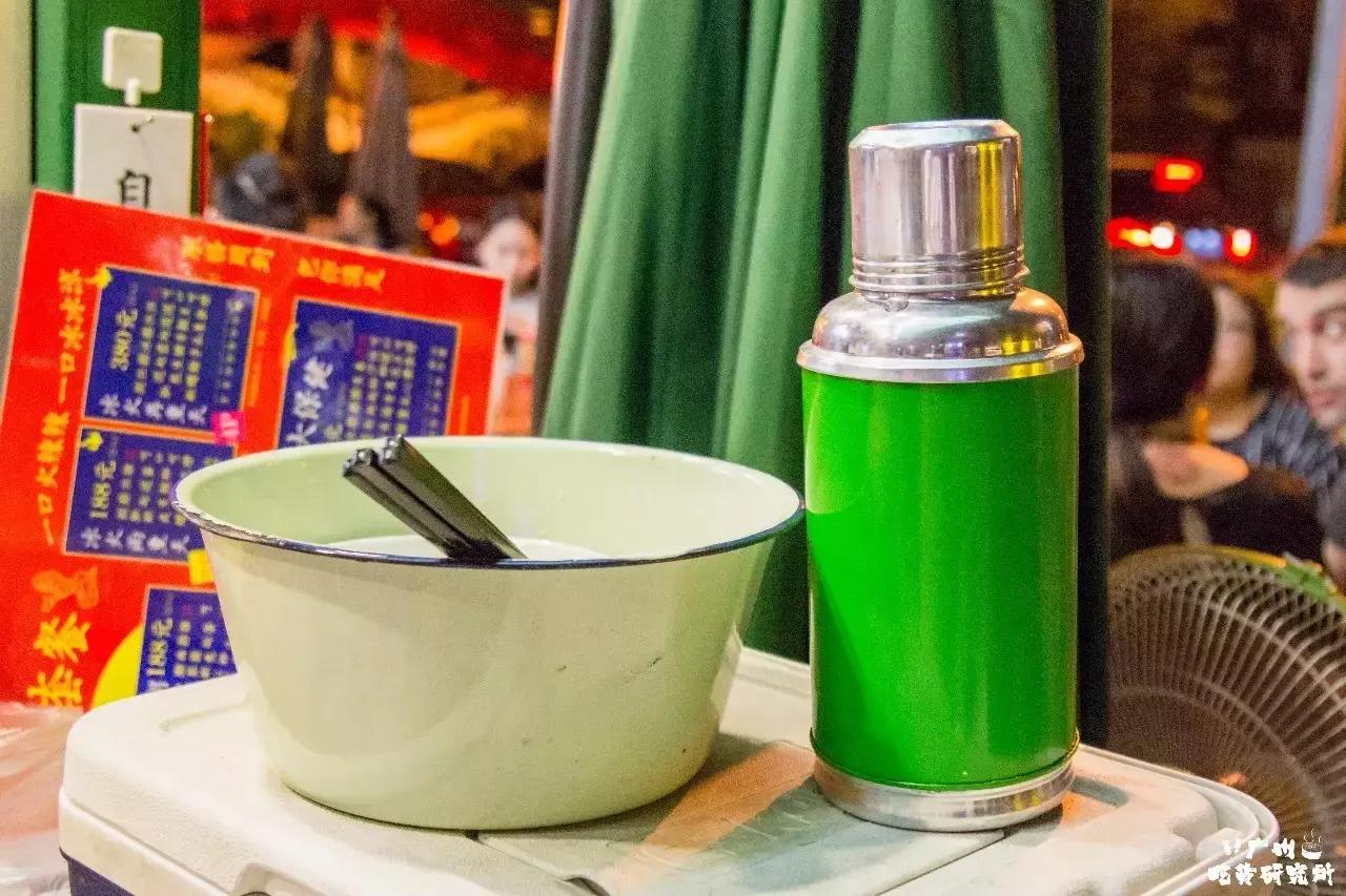 香港最旧的大排档,香港大排档出现在广州街头