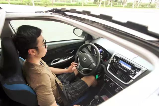 试驾丰田yarisl有什么优缺点,丰田yarisl