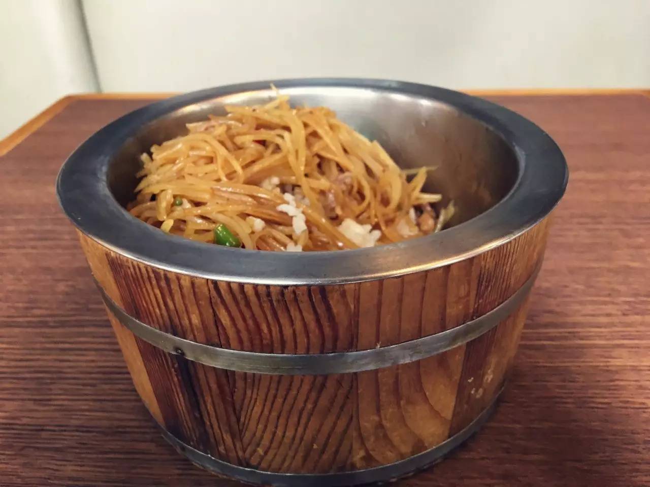 木桶饭和盖浇饭有什么区别,盖浇饭还是木桶饭品类流量大