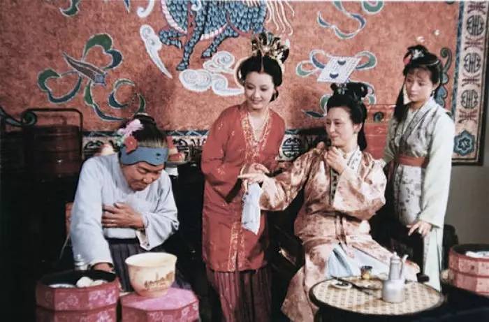 红楼梦99人物介绍,红楼梦九个人物介绍