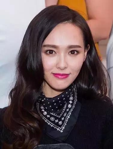 正确有效且不会伤皮肤的修眉毛的技巧