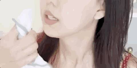 去黑头小妙招你的黑头有救了,别挤了教你去黑头的正确方法