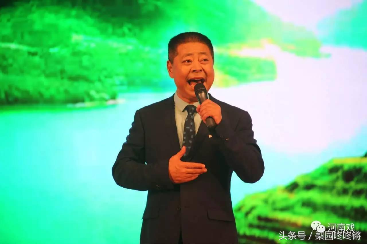 笑星张晓英戏曲小品全集,张晓英戏曲小品大全搞笑版