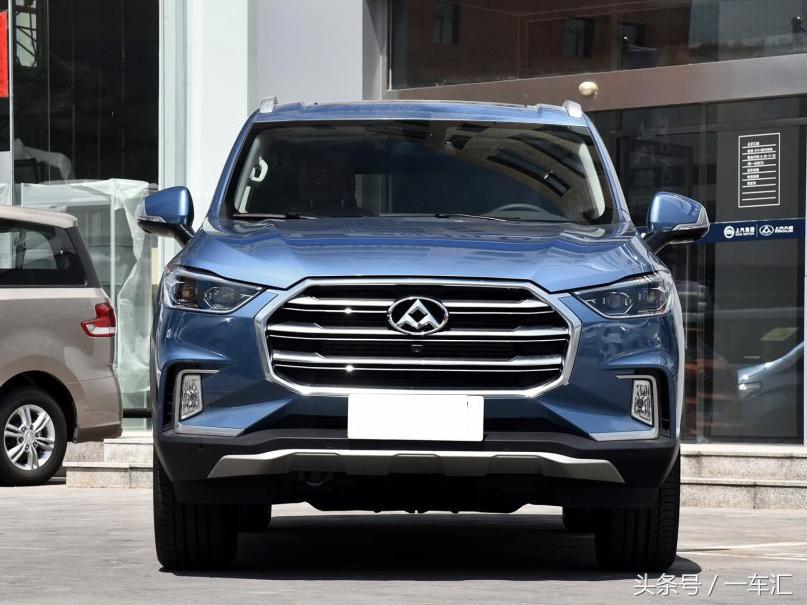 面对这车长城不淡定了:就是皮卡换个壳,谁给的胆卖20多万!