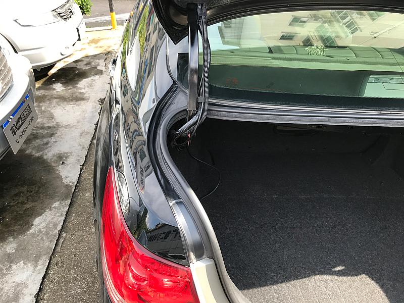 07年的凯美瑞2.4二手多少钱,2017年款凯美瑞2.0豪华版二手价格