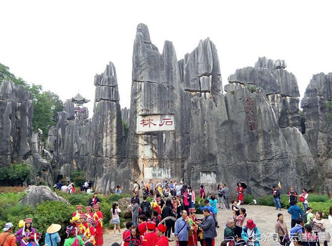 玉龙雪山60氧气和20氧气的区别,玉龙雪山1000ml两个人氧气够吗