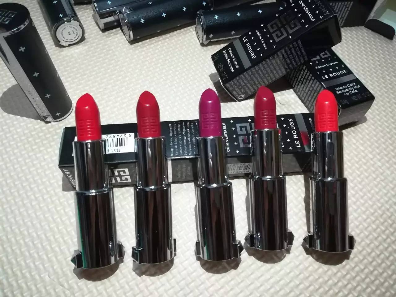 纪梵希口红小样,一日一物限量版