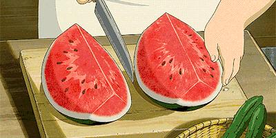 天热怎么越喝水越口渴,天热一直喝水还口渴是什么原因