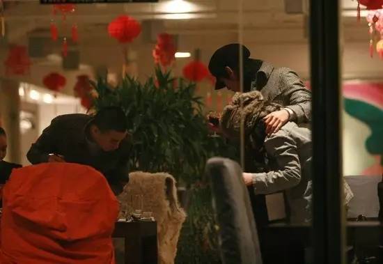 周一围耍帅,周一围是帅哥