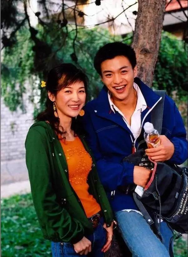 周一围耍帅,周一围是帅哥