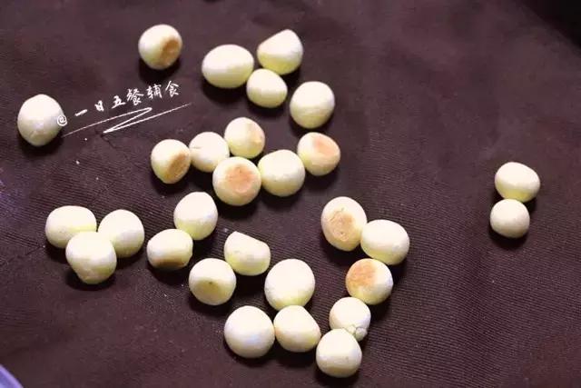 入口酥香可口香而不腻,上热门酥香可口的花生酥