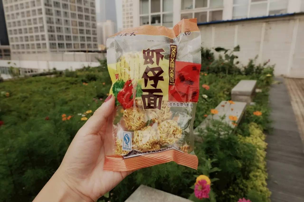 小浣熊干脆面测评,干脆面推荐测评