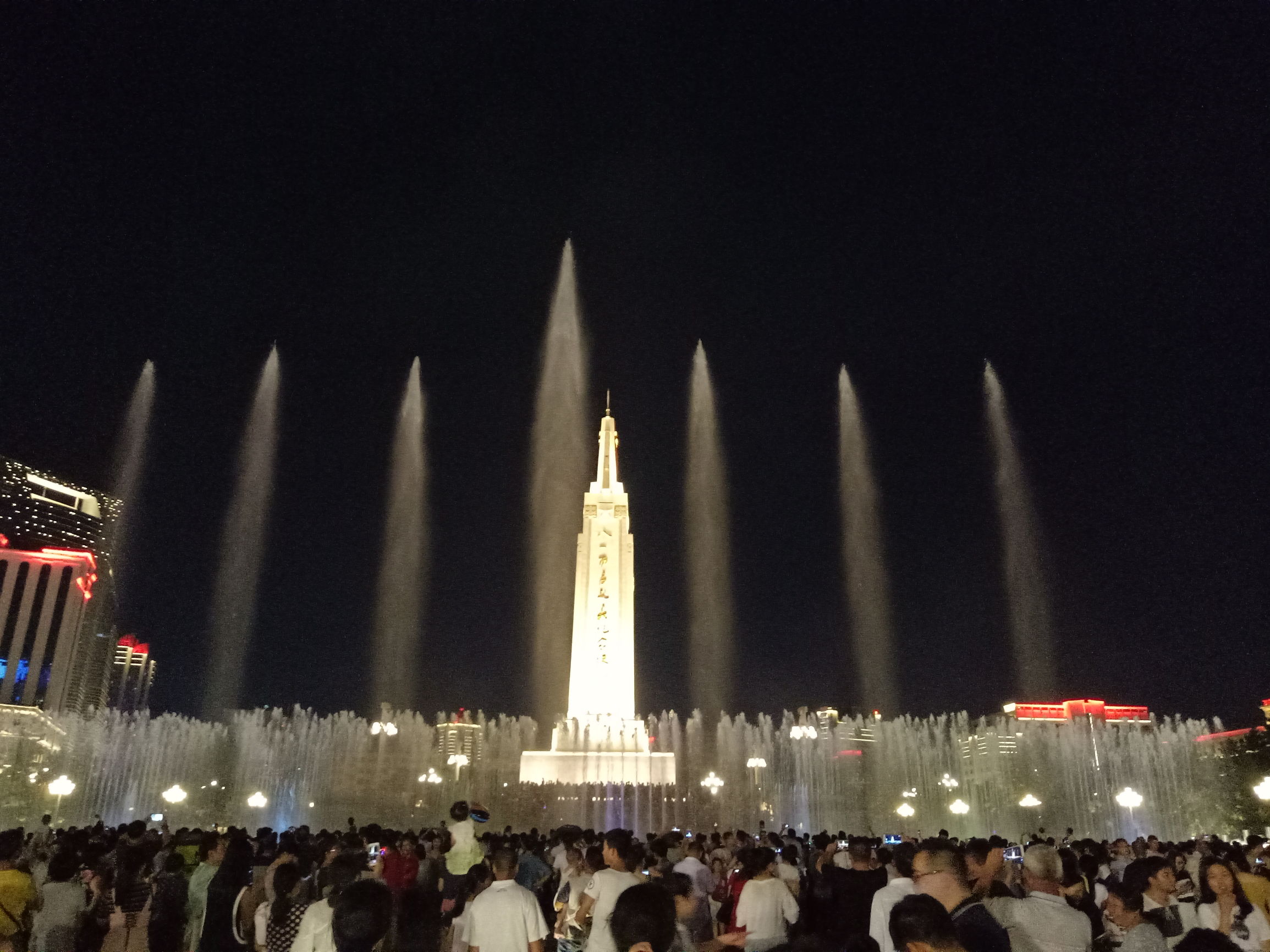 南昌八一广场改造花了多少钱,南昌市八一广场改造工程