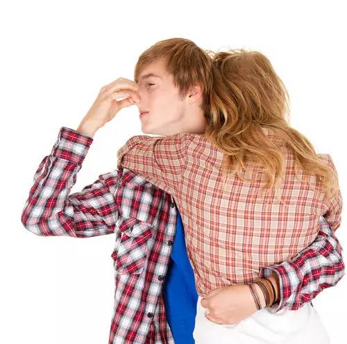 怎么去除汗臭最有效方法,有汗臭怎么办如何去除汗臭呢