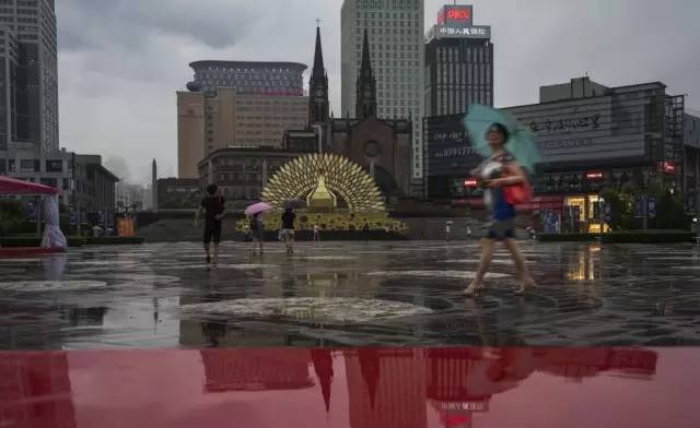 宁波天一广场有标志性的建筑吗,宁波最繁华的天一广场