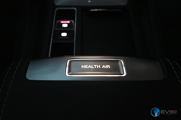 上汽荣威erx5油电混动suv动力,上汽第三代荣威erx5油电混动suv