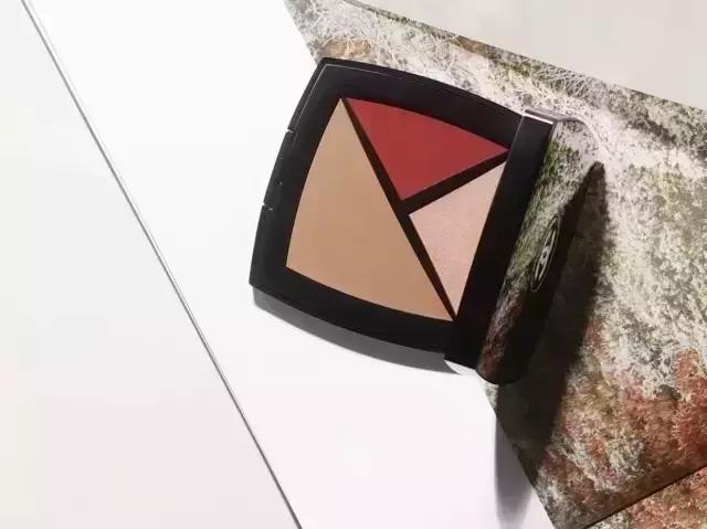 香奈儿2015年爆款,2023年香奈儿邂逅香水新款