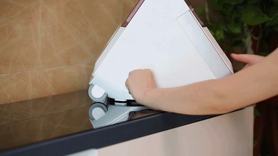 衣服皱皱巴巴没有熨斗怎么办,如何将皱巴巴衣服恢复原状呢