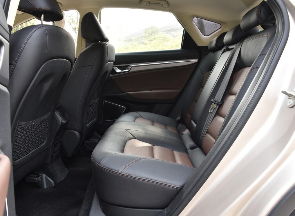 2016款帝豪gs平均油耗多少,车主直观感受帝豪gs的日常表现