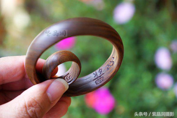 我们是谁?游客!我们做啥?木工!怎么做?打酱油!